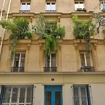 Mona-Lisa\'S Home